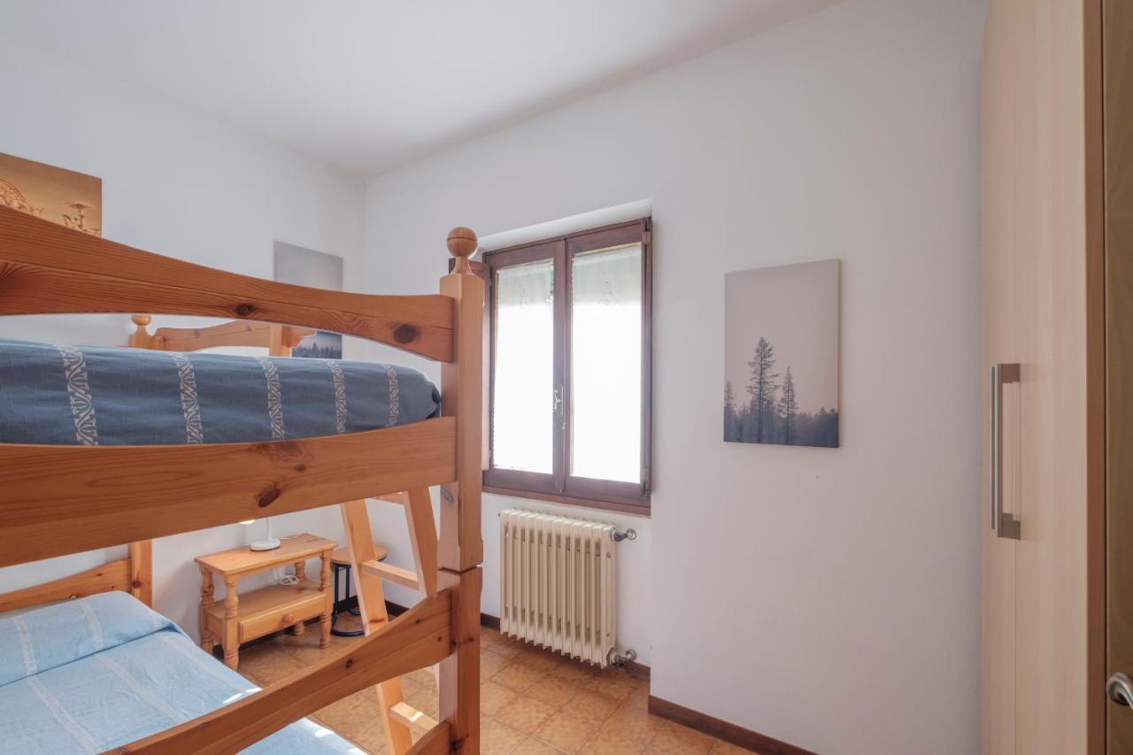 Villa Ida - 2 Bedrooms Apartment With Private Garden Сирмионе Экстерьер фото